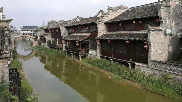 潜江龙虾走进成都品牌推介活动在文殊坊街区举行